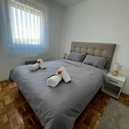 Nest, Free Parking & Center * Πριέντορ