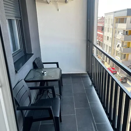 Nest, Free Parking & Center Prijedor